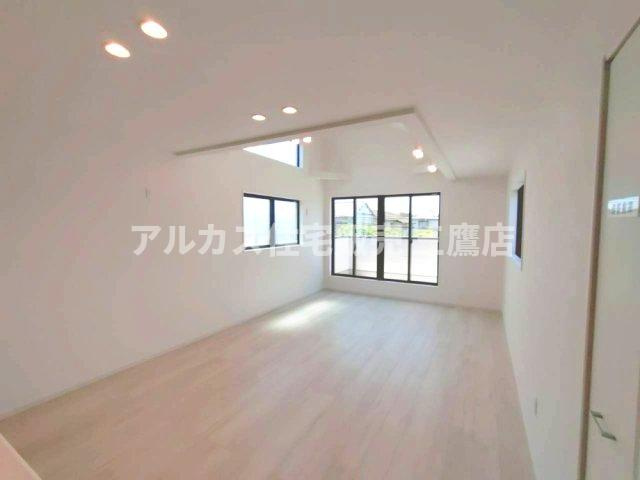 中央線 東小金井駅 徒歩19分 新築戸建 小金井市緑町３丁目の居間・リビング