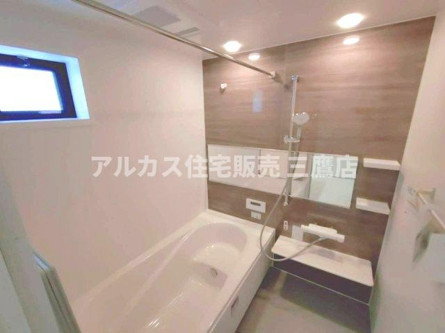 中央線 東小金井駅 徒歩19分 新築戸建 小金井市緑町３丁目の浴室