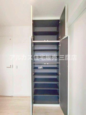 中央線 東小金井駅 徒歩19分 新築戸建 小金井市緑町３丁目の収納