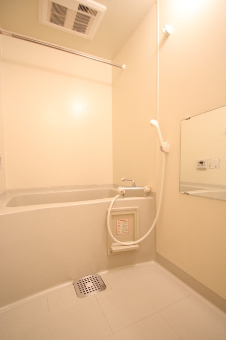 ヴィラコンフォールⅠの浴室