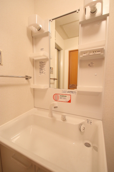 ヴィラコンフォールⅠの洗面所