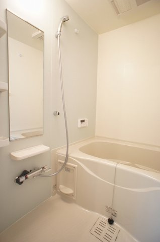 ジュネスハーモニーⅠの浴室