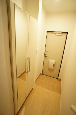 ジュネスハーモニーⅠの玄関