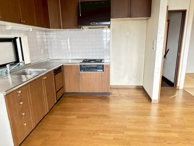 港町　中古戸建のキッチン|中2階 キッチン