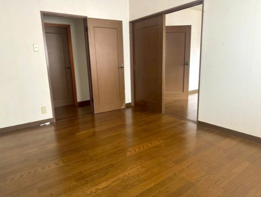 港町　中古戸建の洋室|2階 洋室