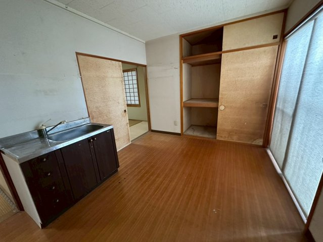 港町　中古戸建の洋室|1階 洋室