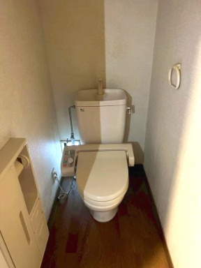 港町　中古戸建のトイレ|1階 トイレ