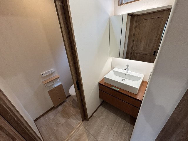 川中島町原 新築建売２号棟の洗面所