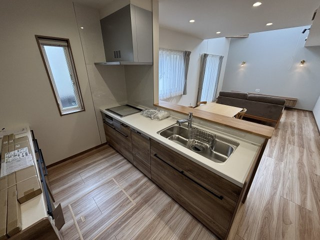 川中島町原 新築建売２号棟のキッチン