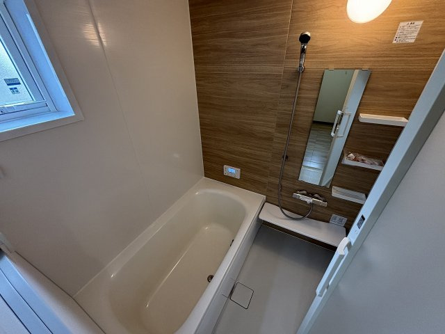 川中島町原 新築建売２号棟の浴室