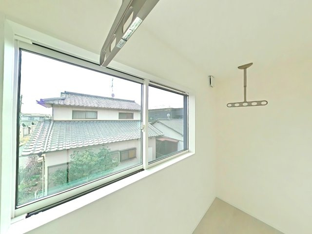 岡山市東区大多羅町戸建のバルコニー