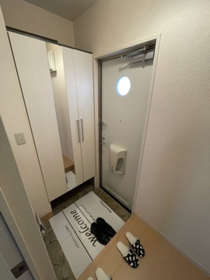 【玄関】 | ルミエールＦ