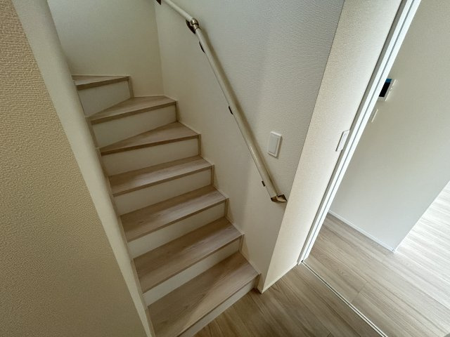 久保田町3丁目　新築戸建ての内装