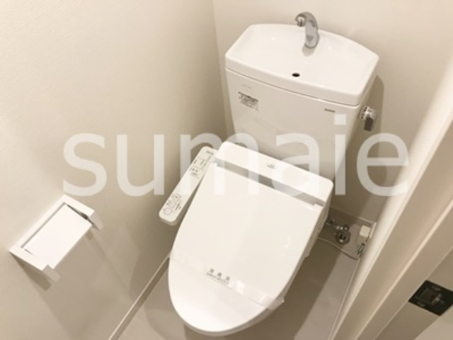 リブリ・大成のトイレ|温水洗浄便座付きトイレです