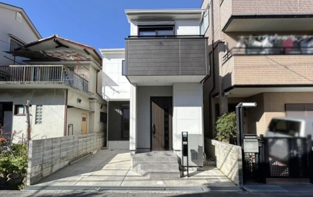 西安威1丁目5-34の外観|東西両面道路につき、通風・日当たり良好♪エネファームご利用いただけます♪