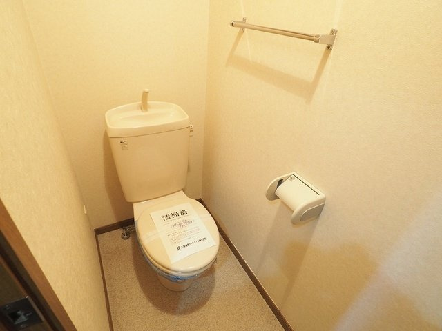 【トイレ】 | エスポワールハイム　Ｄ | シンプルで使いやすいトイレです