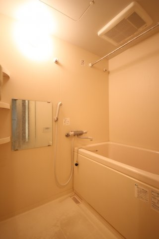 【浴室】