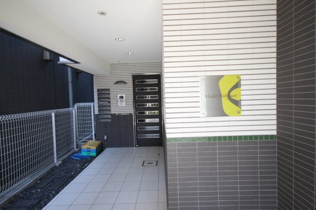 【エントランス】