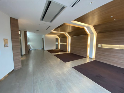 【ロビー】 | プライムアーバン中目黒Ⅱ | ゆとりのあるロビーです