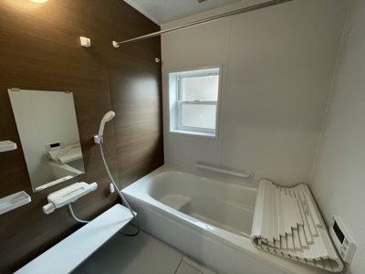 【浴室】 | 田園調布５丁目テラスハウス | お風呂で日々の疲れを落としましょう