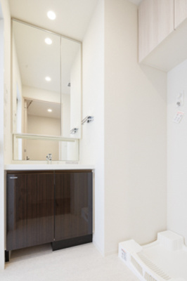 【洗面所】 | レガシス中目黒 | ※写真は同タイプ住戸です。