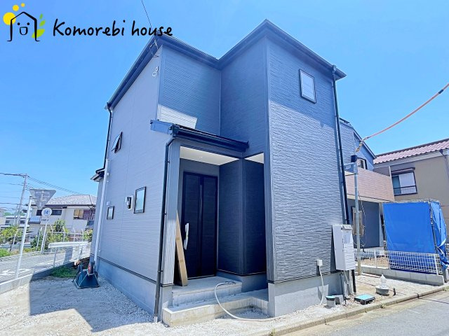上尾市瓦葺　新築一戸建て　リーブルガーデン　01