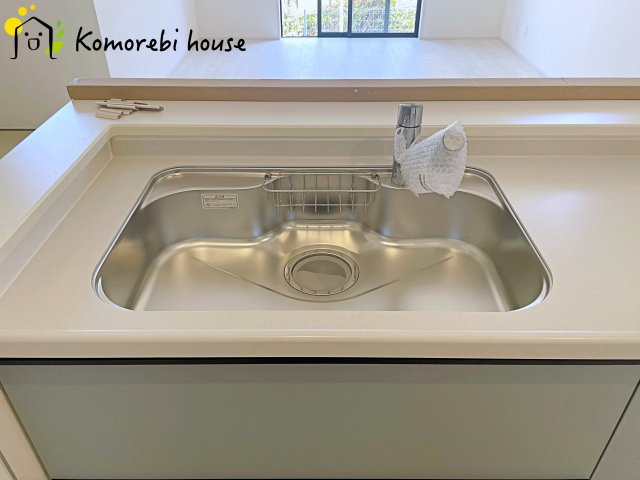 上尾市瓦葺　新築一戸建て　リーブルガーデン　01のキッチン|26.7.26　撮影済み