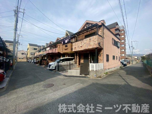 若江北町二丁目　中古戸建の前面道路含む現地写真