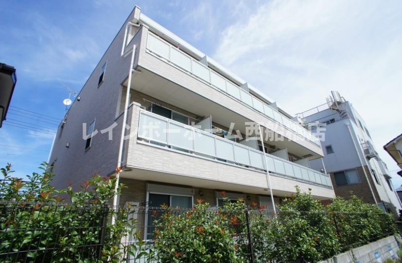 リブリ・ニューフィールドの外観