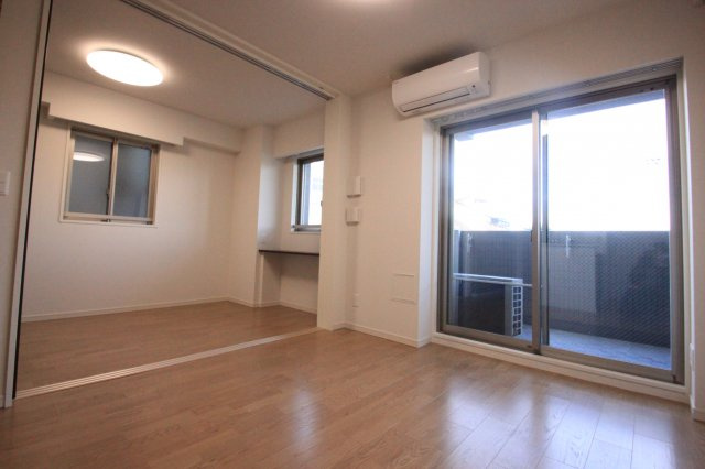 プレミアム菱屋西