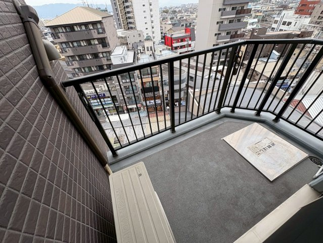 プレミアム菱屋西のバルコニー