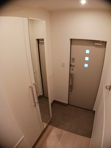 ポルタータ　　　刈谷市近郊の賃貸はクラスホーム刈谷店の玄関|きれいな玄関です