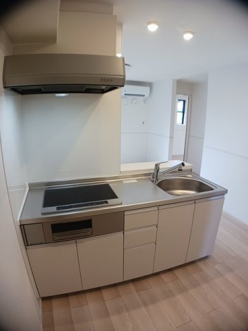 ポルタータ　　　刈谷市近郊の賃貸はクラスホーム刈谷店のキッチン|コンパクトなキッチンで掃除もラクラク