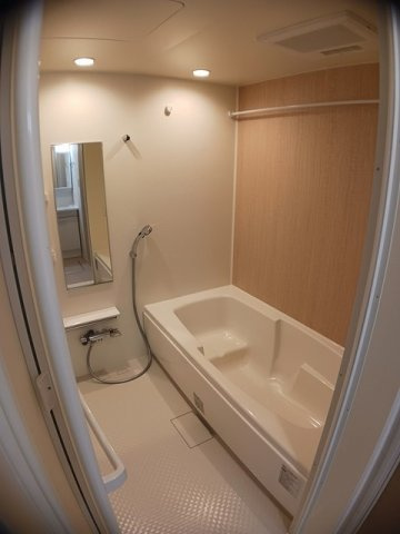 ポルタータ　　　刈谷市近郊の賃貸はクラスホーム刈谷店の浴室|落ち着いた空間のお風呂です