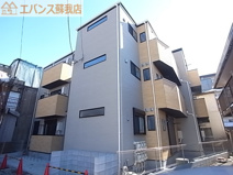 アールエイティーンの画像