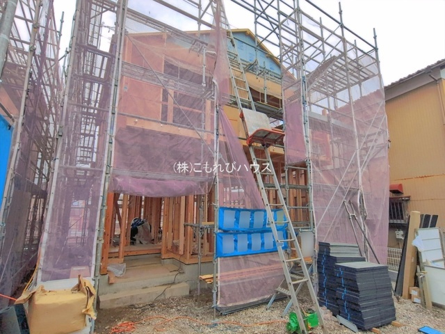 上尾市瓦葺　新築一戸建て　リーブルガーデン　02
