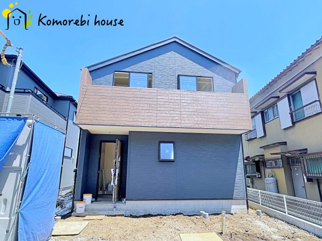 上尾市瓦葺　新築一戸建て　リーブルガーデン　02