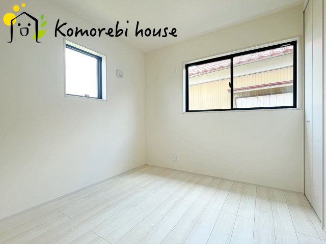 上尾市瓦葺　新築一戸建て　リーブルガーデン　02の洋室|26.8.6　撮影済み