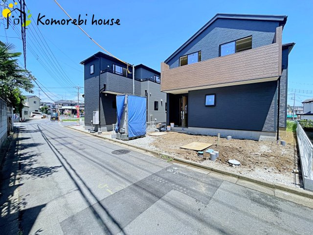 上尾市瓦葺　新築一戸建て　リーブルガーデン　02の前面道路含む現地写真|26.7.26　撮影済み
