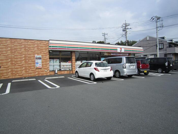 プレミール秋の周辺
