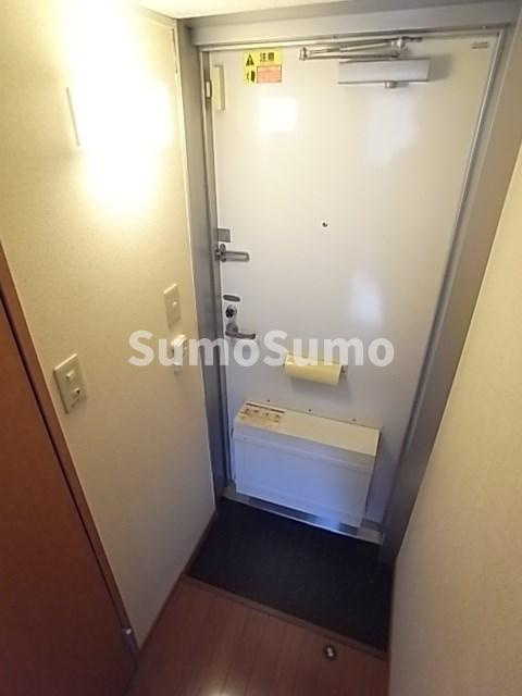 レオパレス臨港線