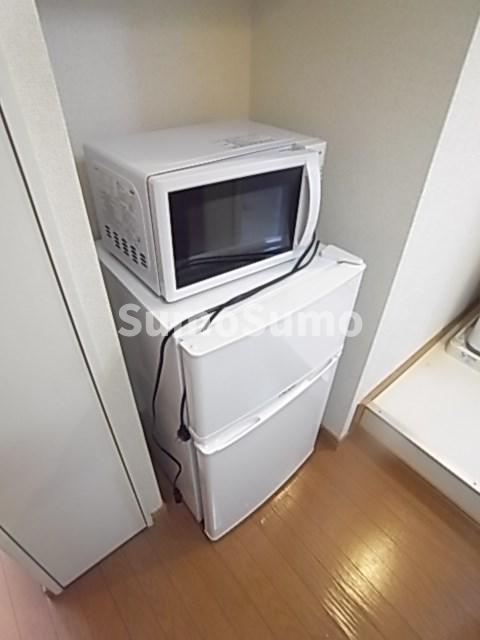 レオパレス臨港線
