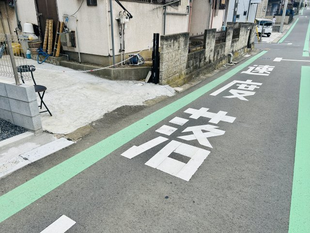 千葉市稲毛区天台５丁目６期の前面道路含む現地写真