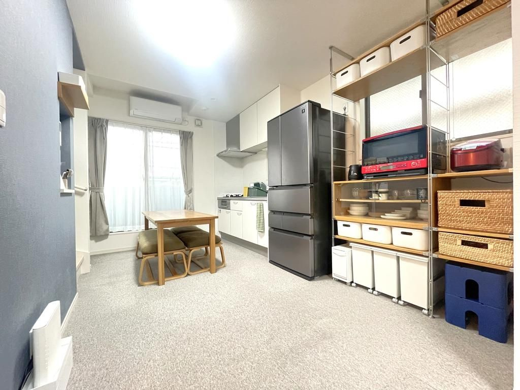 戸建 練馬区田柄５丁目の居間・リビング|明るい採光がしっかり確保された居室は、開放感があり居心地の良い空間。