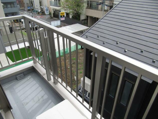高円寺パレスのバルコニー