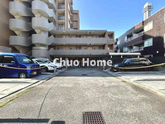 ヒルズ船堀の駐車場|【敷地内駐車場】最新の空き状況や費用などの詳細は担当スタッフまでお問い合わせください。