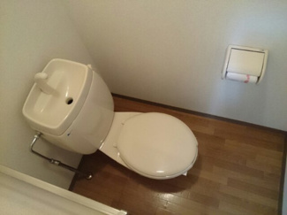 【トイレ】 | メゾンハッピーⅠ | ゆったりとした空間のトイレです
