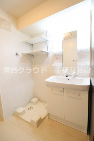 ブリランテAの洗面所|忙しい朝の身支度に活躍してくれる洗面台！
