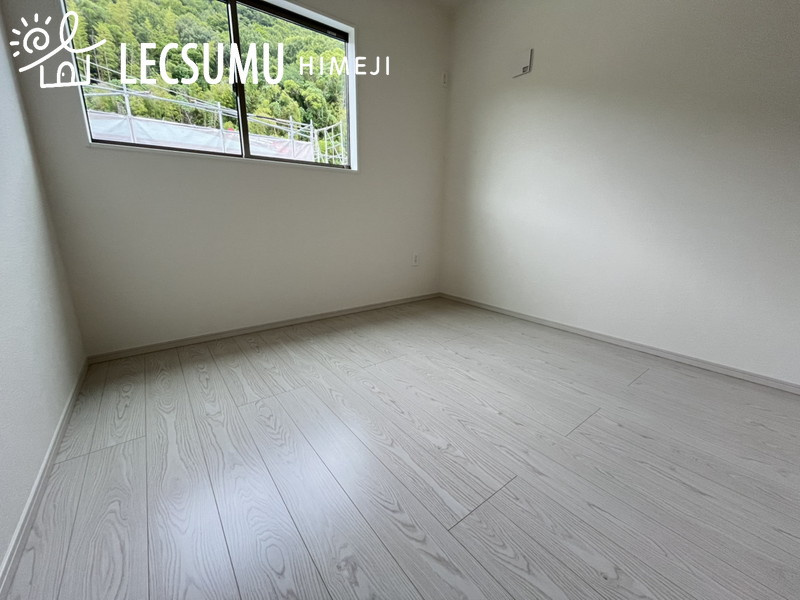 姫路市西庄/新築戸建の洋室