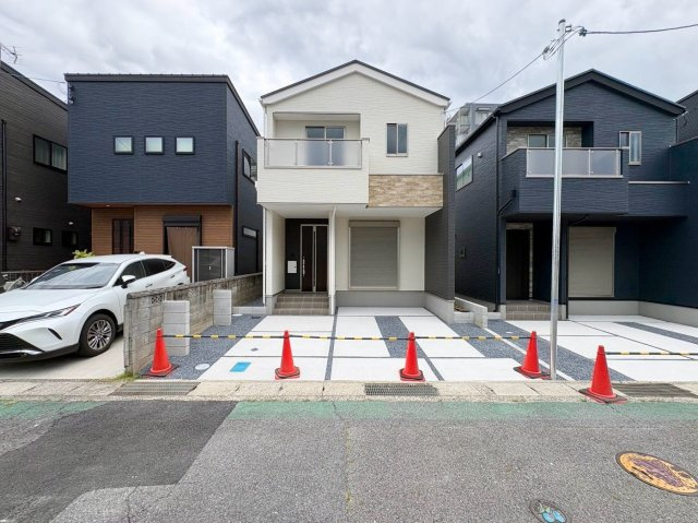 草津市草津町1号棟　新築戸建ての外観